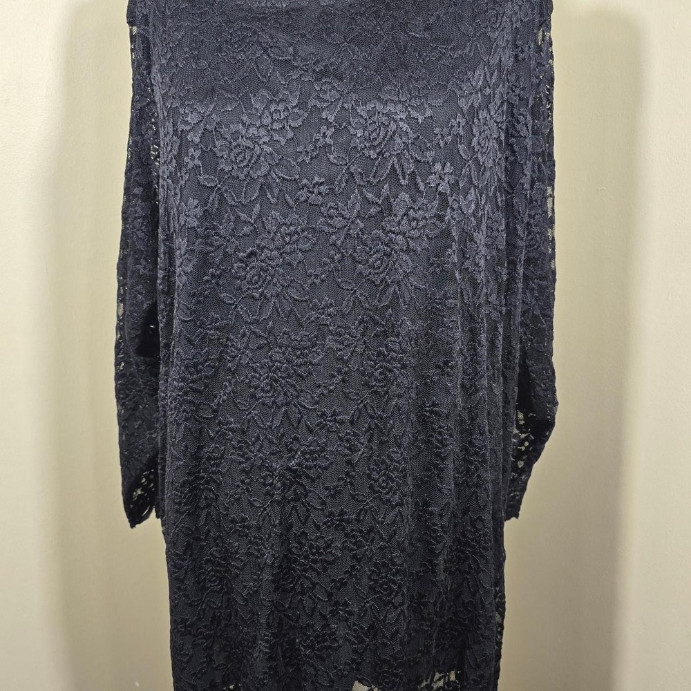 Roaman's black floral lace top size 4X 34/36